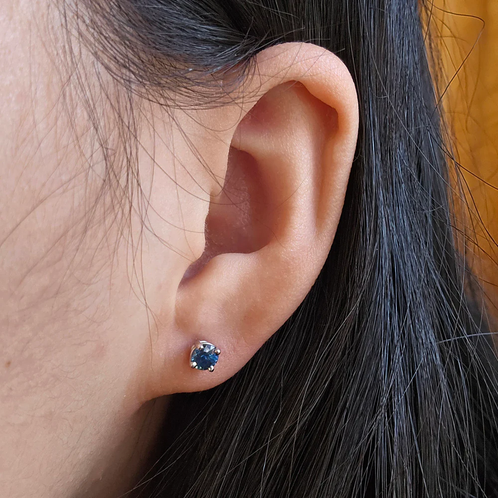 Blue Montana Sapphire & White Gold Earrings - "Armells" - Image 3