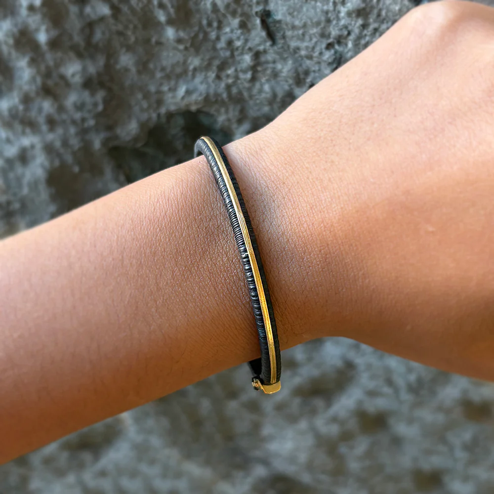 Cobalt Chrome & Yellow Gold Hinged Cuff - "Ridge" - Image 2