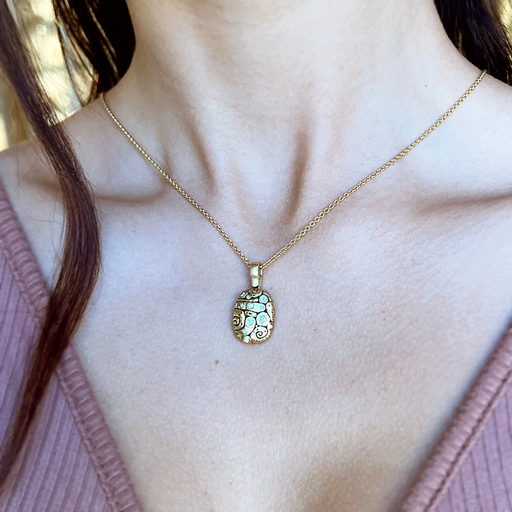 Diamond & Yellow Gold Pendant - "Flora" - Image 5