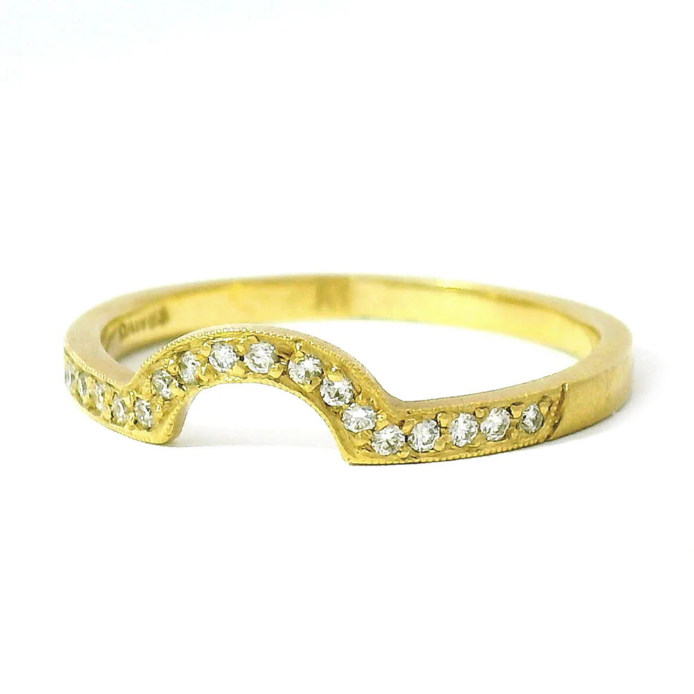 Diamond & Yellow Gold Ring - "Over the Ridge" - Image 2