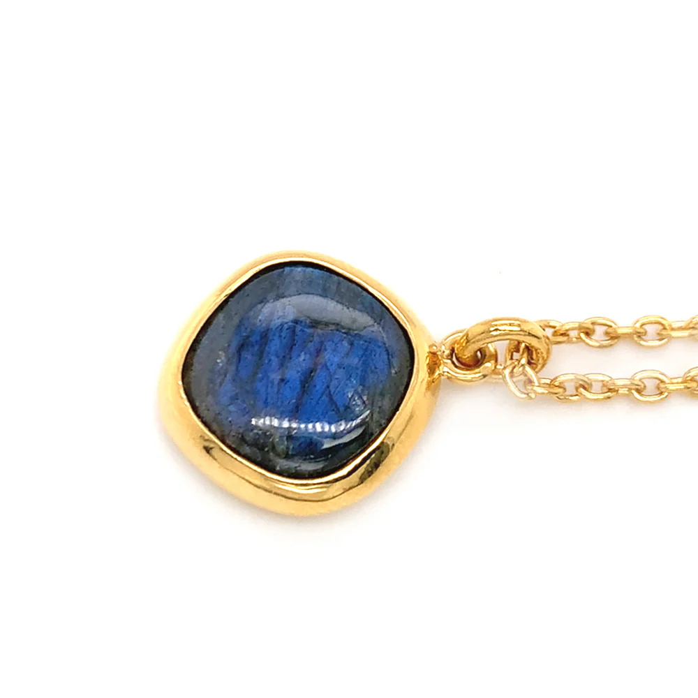 Gold Vermeil & Kite Labradorite Necklace - Image 4