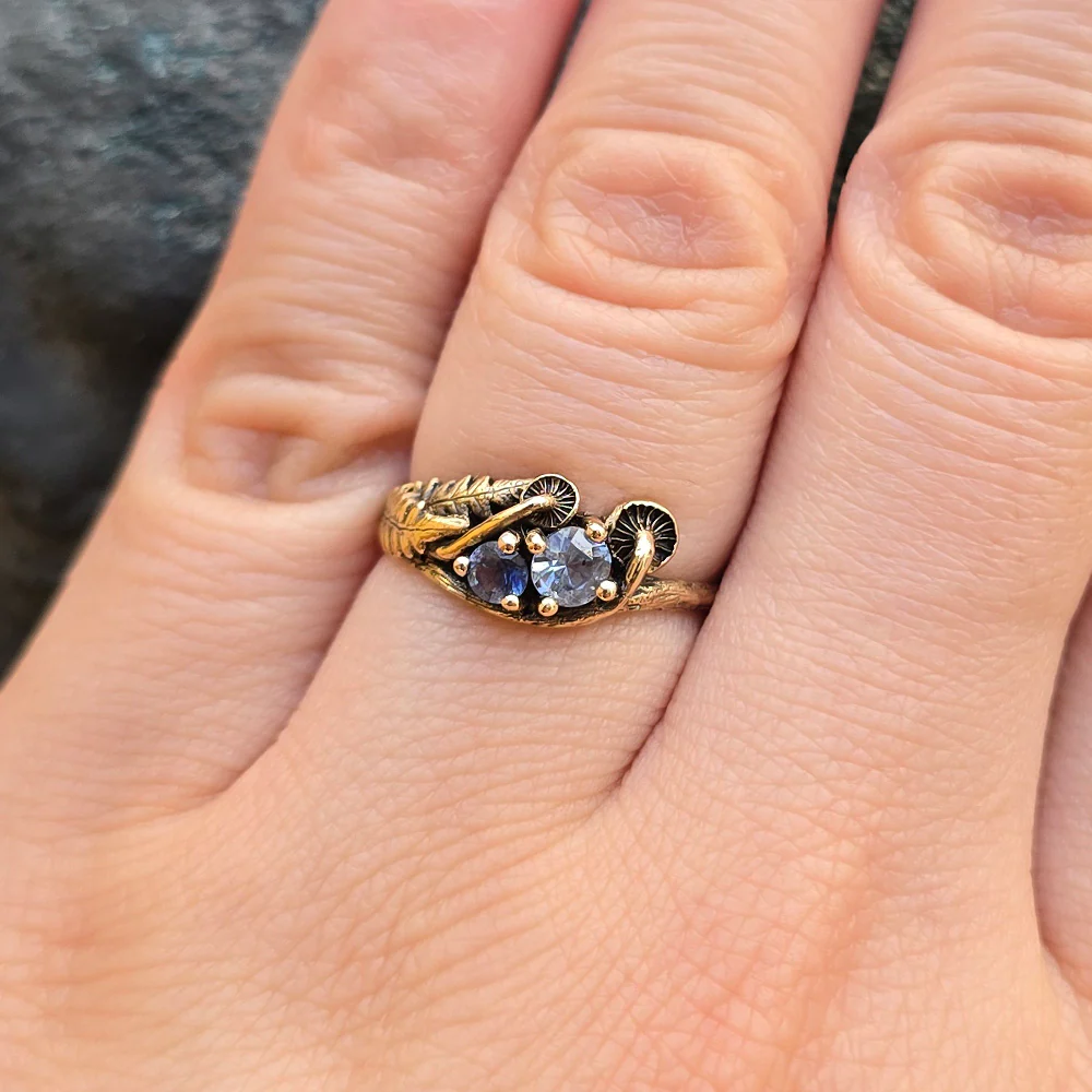 Montana Sapphire & Yellow Gold Ring - "Paulina" - Image 8