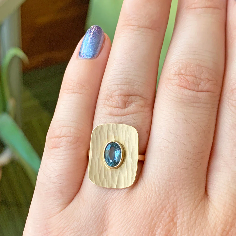 Montana Sapphire & Yellow Gold Crest Ring- "Metolius " - Image 7