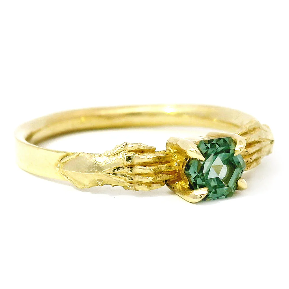Montana Sapphire & Yellow Gold Gauntlet Ring - "Stronghold" - Image 2