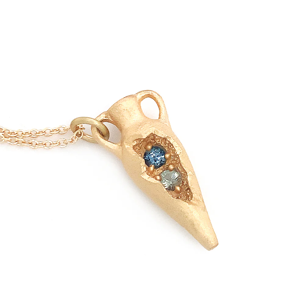 Montana Sapphire Yellow Gold Necklace - "Ancient Amphora" - Image 4