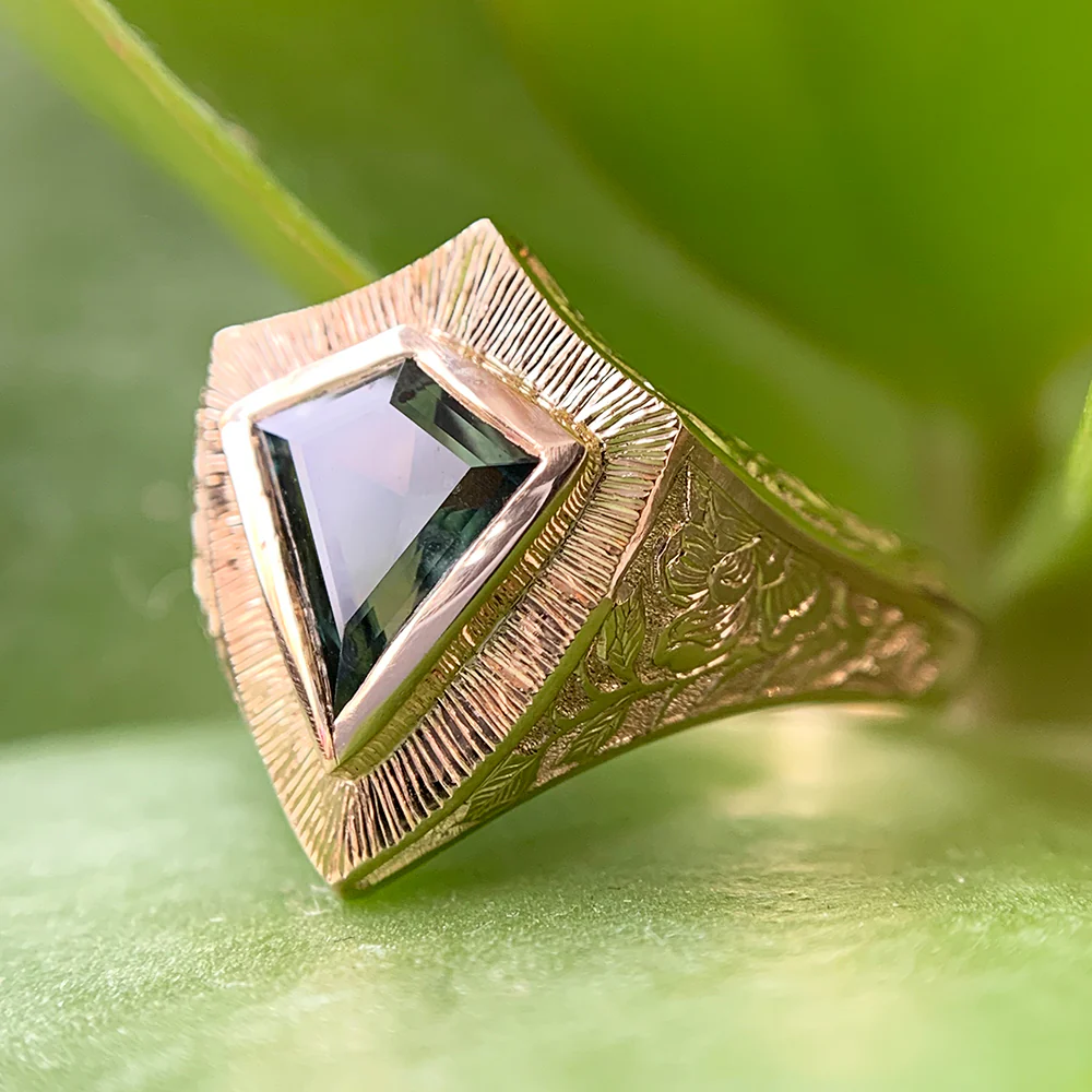 Montana Sapphire & Yellow Gold Ring - "Lancebreaker Signet" - Image 8