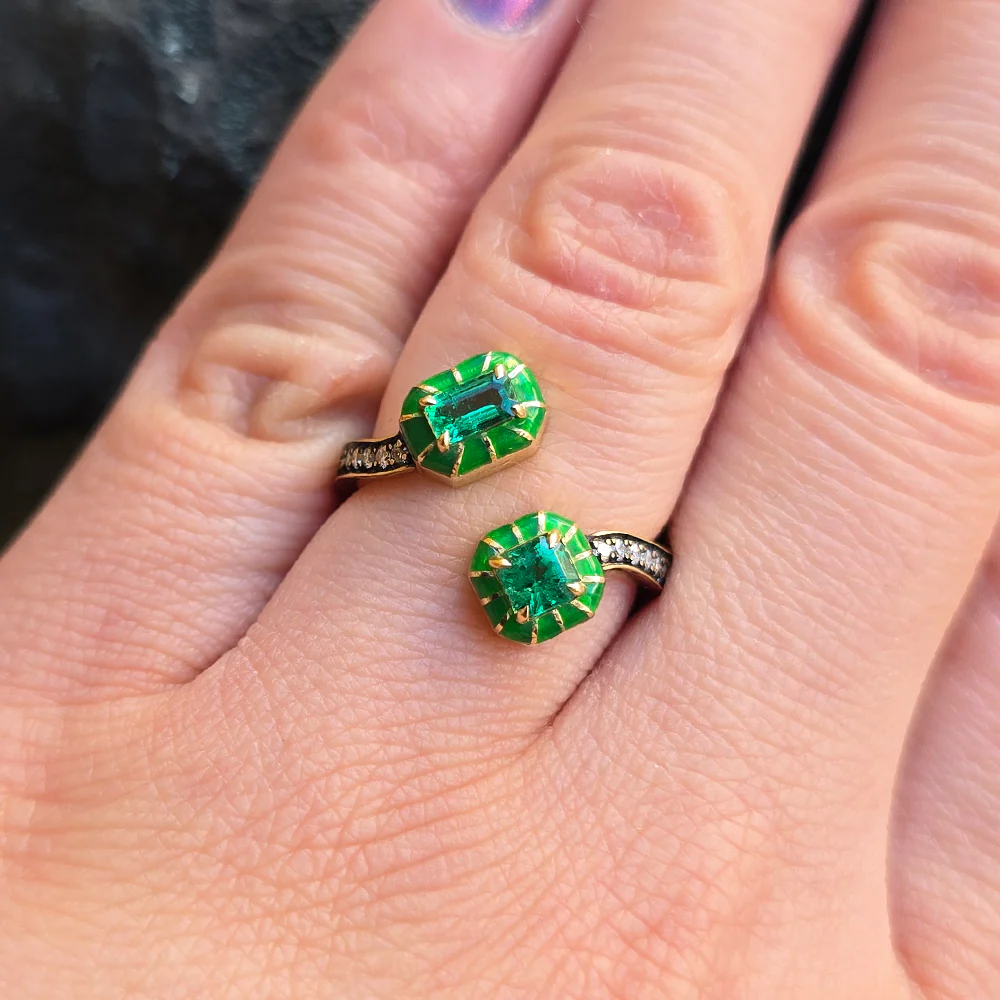 One-of-a-Kind Emerald, Diamond & Enamel Bypass Ring - "Wicked Twist" - Image 6