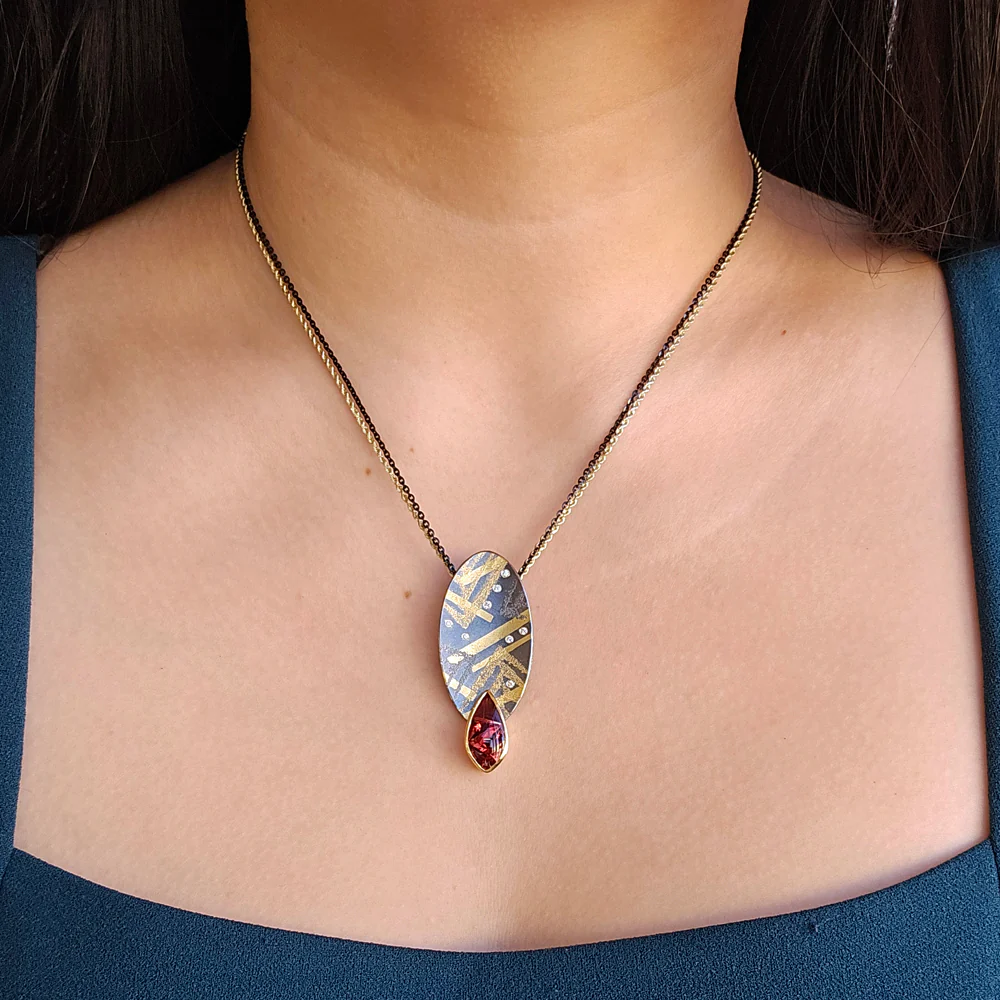 One-of-a-kind Oregon Sunstone, Gold & Sterling Silver Pendant - "Sunfall" - Image 3