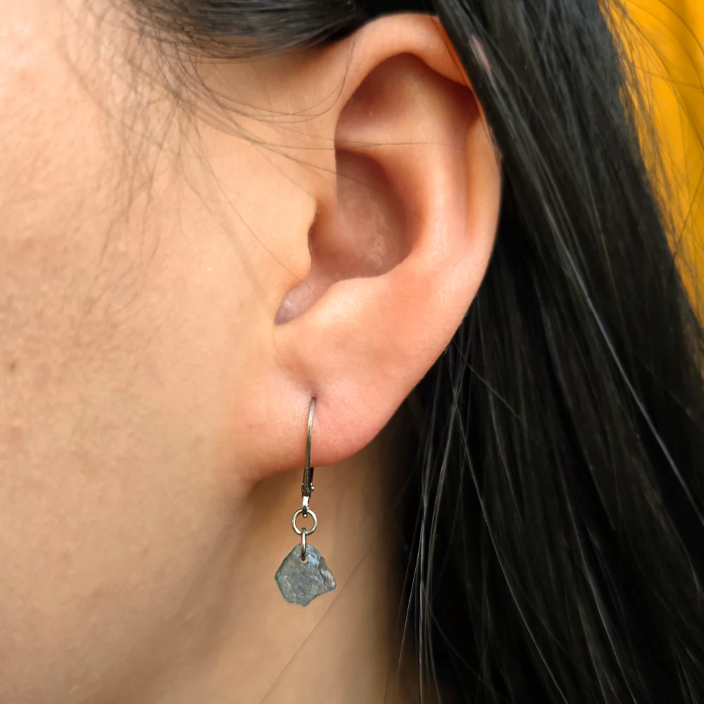 Rough Montana Sapphire & White Gold Lever Back Earrings - "Icy Fog" - Image 3