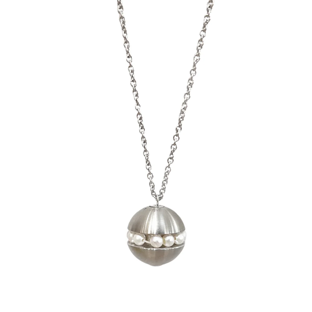 Stainless Steel & Freshwater Pearl Necklace - "Rattle" - Image 3