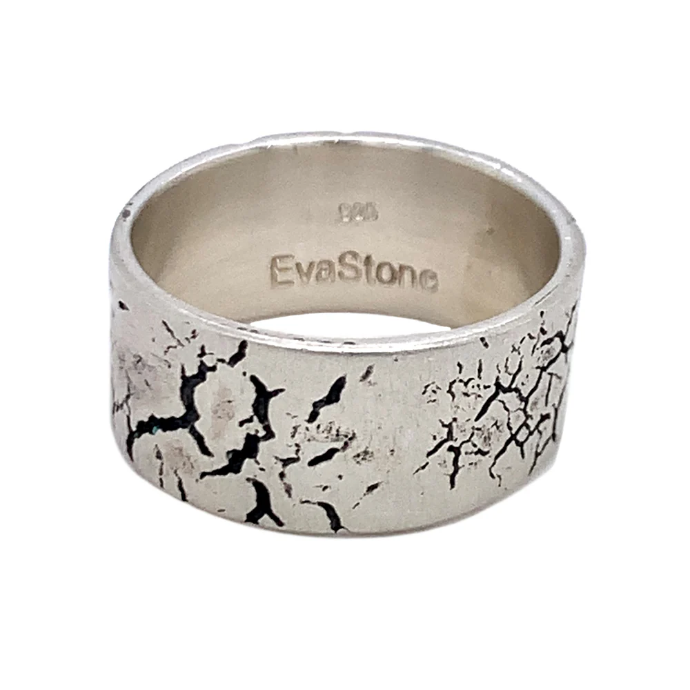 Sterling Silver Band with Oxidization Detail - "Faultline" - Image 3