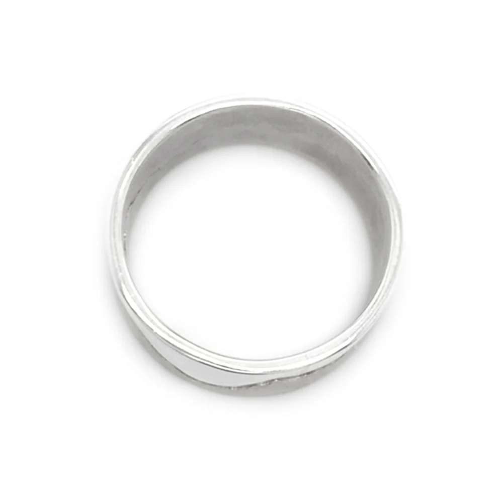 8mm Sterling Silver Interlocking Ring - "Madison River" - Image 5