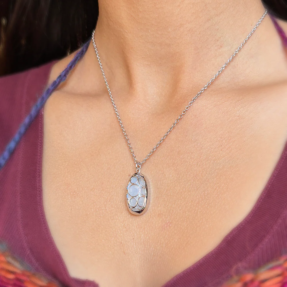 Sterling Silver & Oval Moonstone Necklace - "Snow Moon" - Image 5