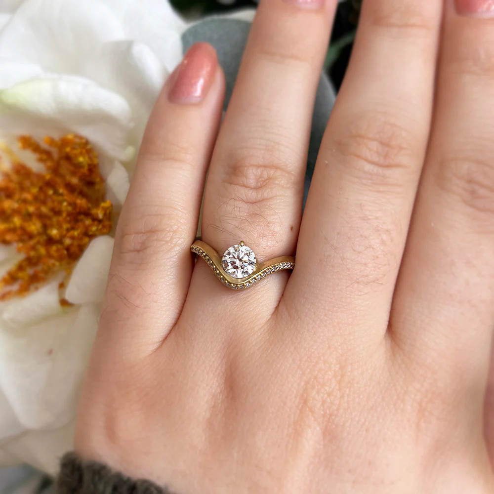 Lab Grown & Natural Diamond Ring - "Graceful Arc" - Image 3