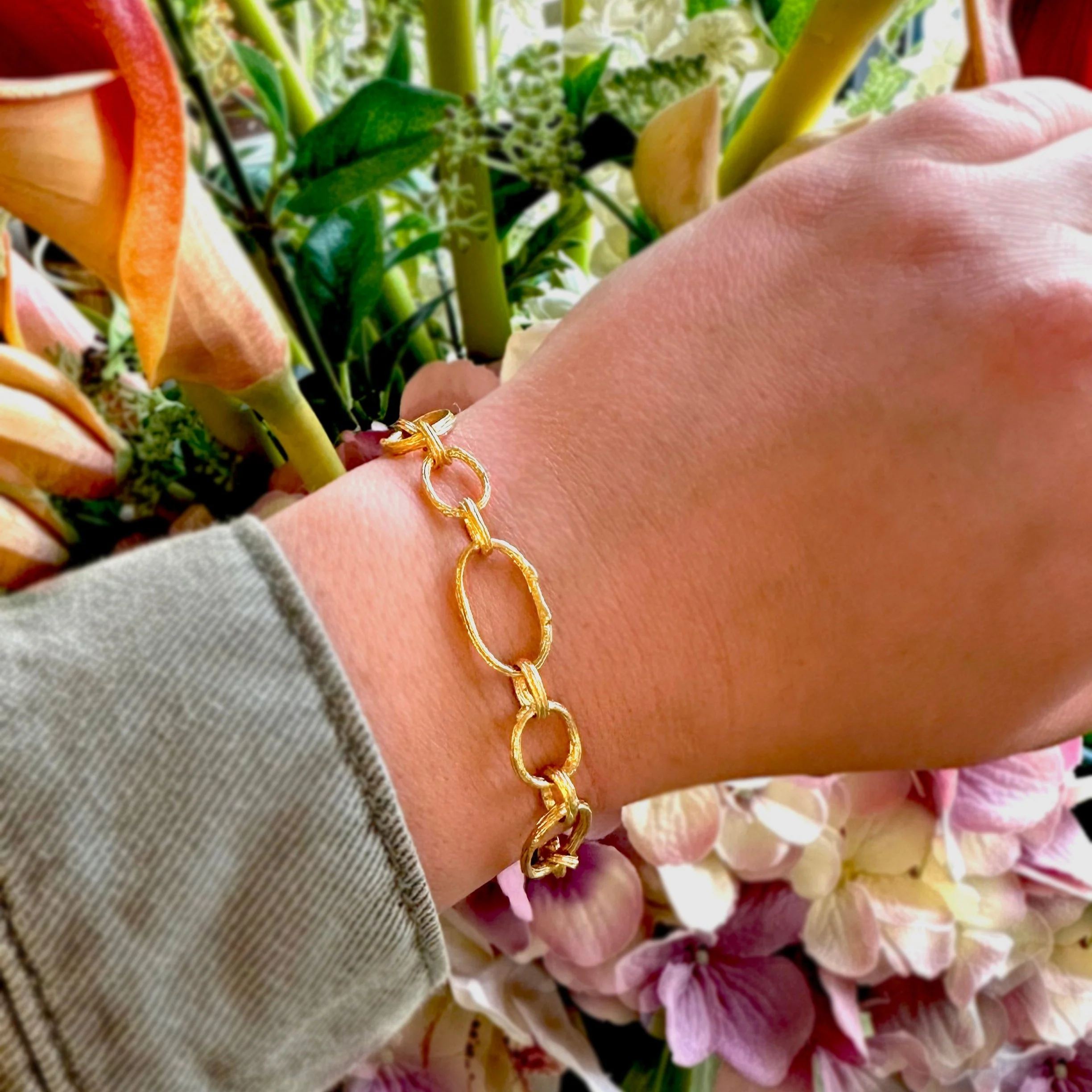 Yellow Gold Link Bracelet "Olive Branch" - Image 2